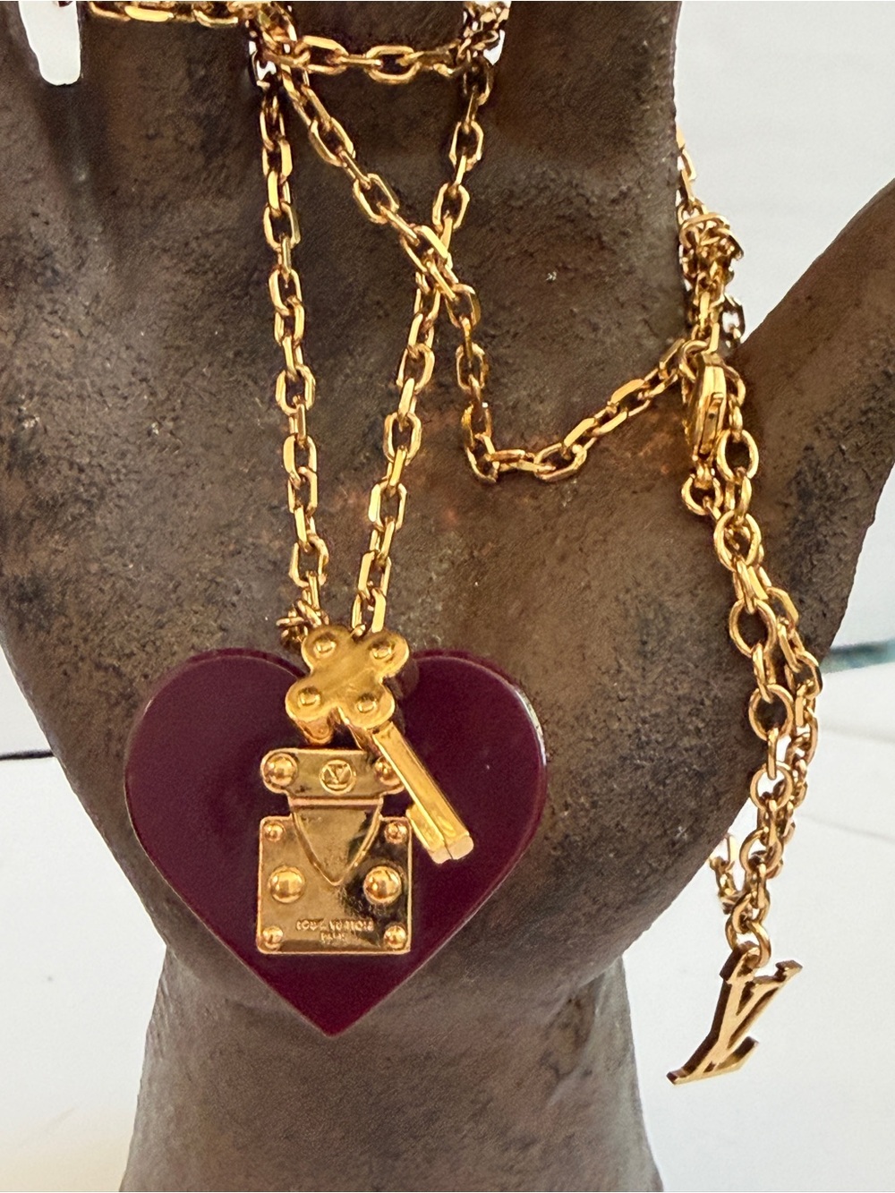Louis Vuitton Gold Chain Necklace with Burgundy Heart Padlock - Picture 2 of 16
